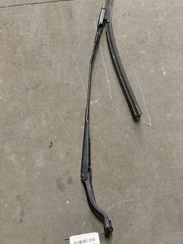 Поводок стеклоочистителя 95B955407 PORSCHE