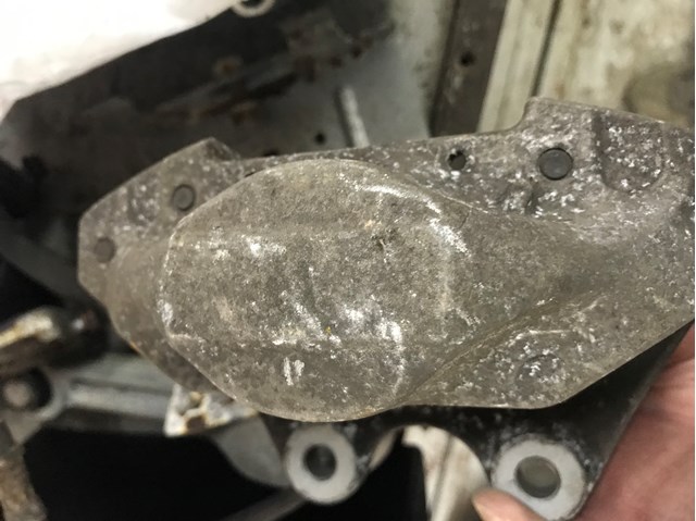 A1634230798 MERCEDES Суппорт задний левый купить в Тернополь