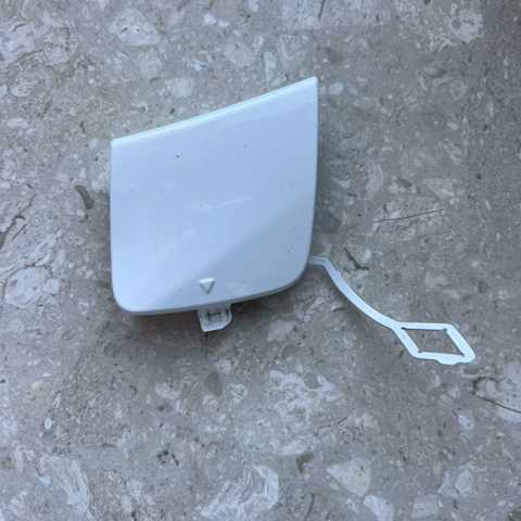 MERCEDES A1188854201 Заглушка бампера буксировочного крюка передняя левая в наличии Ужгород