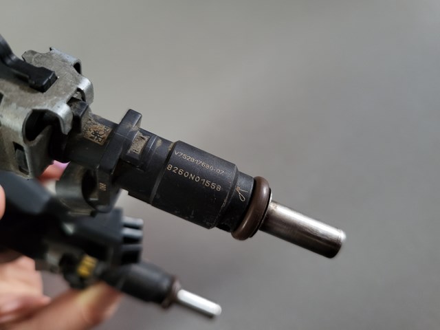 Форсунки 752817680 PEUGEOT