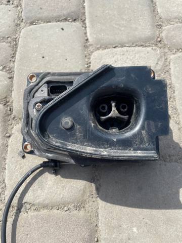 Порт зарядки 102604100M TESLA
