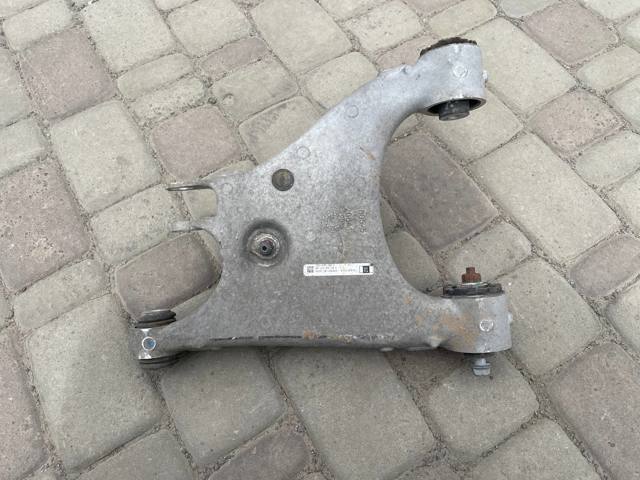 102745100D Рычаг задней подвески нижний левый/правый купить Винница