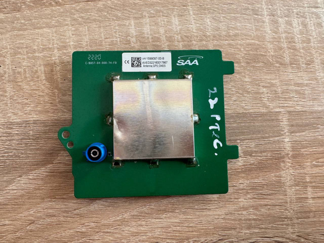 Антенна GSP 107973400C TESLA