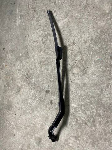 Поводок стеклоочистителя 31696293 VOLVO