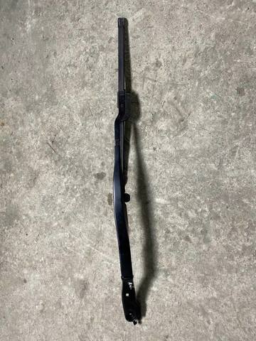 Поводок стеклоочистителя 31696294 VOLVO