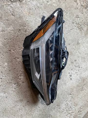 Фара основная правая 32228752 VOLVO
