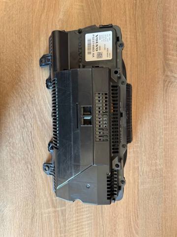 VOLVO 36003630 Панель приборов в наличии Тернополь