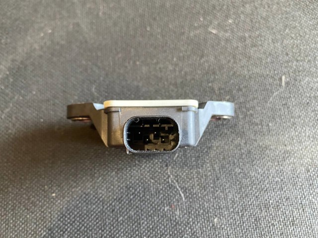 600636900A TESLA Датчик ESP купить в Ирпень