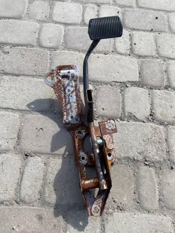 Ппривод тормозного крана AV612467GB FORD