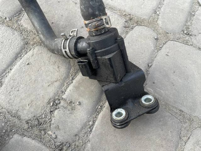 FORD DS7G8C419CB Помпа водяная (насос) охлаждения, дополнительный электрический в наличии Кривой Рог