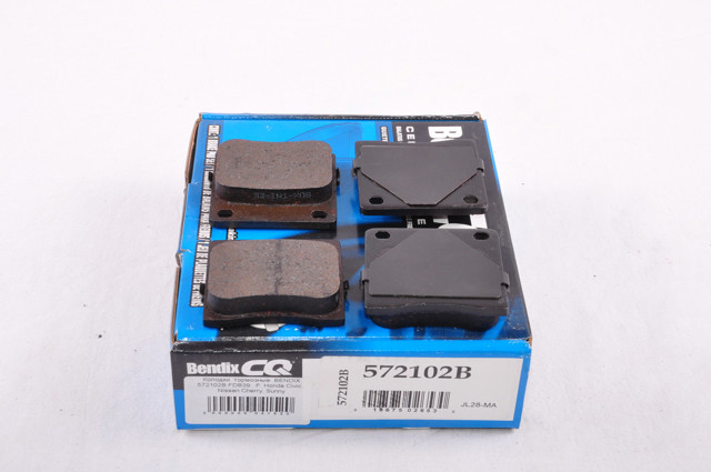 Тормозные колодки 572102B BENDIX