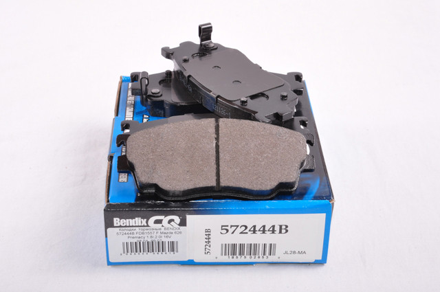 Колодки тормозные передние дисковые Mazda 626 V