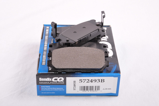 Задние колодки Mitsubishi Space Wagon III