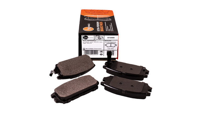 Задние колодки Mitsubishi Space Wagon III