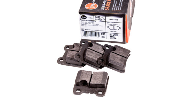 Комплект задних колодок Опель Астра F