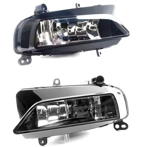 Туманка левая 8T0941699G VAG