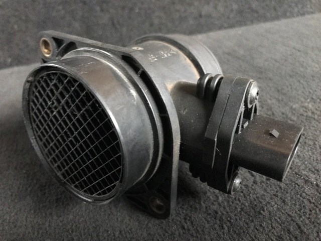 0280218100 Датчик потока (расхода) воздуха, расходомер M.A.F. - (Mass Airflow) купить Кривой Рог