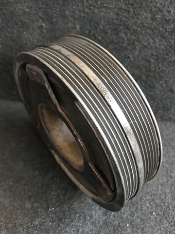 VAG 059105251M Шкив коленвала в наличии Киев