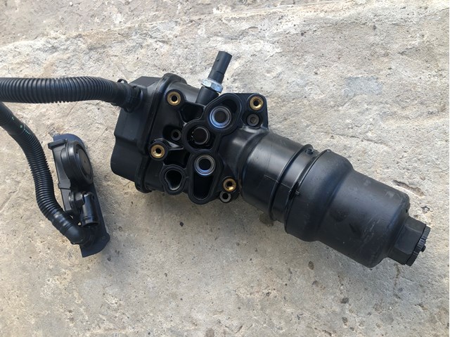 06F115397H VAG Корпус масляного фильтра купить в Хмельницкий