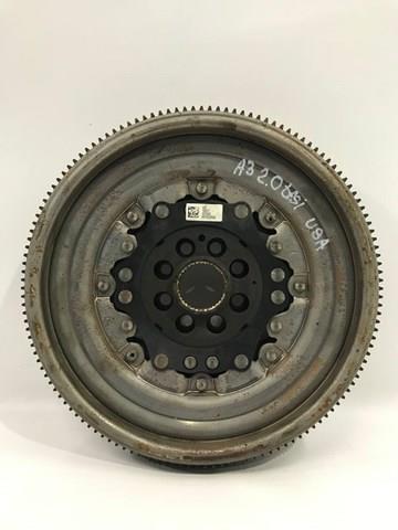 VAG 06K105266AC Маховик двигателя в наличии Ужгород