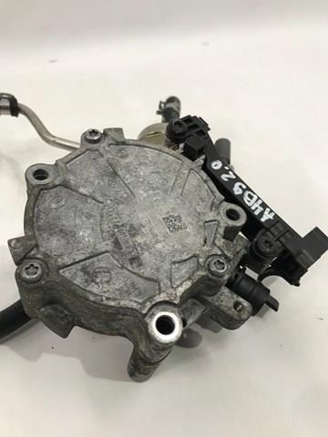 VAG 06K145100 Вакуумный насос в наличии Кривой Рог