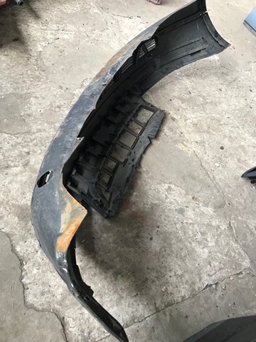 3B0807231 VAG Передний бампер купить в Сумы