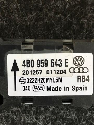 VAG 4B0959643E Датчик удара в наличии Черкассы