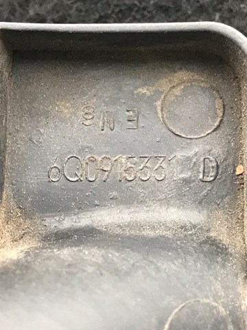 VAG 6Q0915331D Подставка аккумулятора в наличии Черкассы
