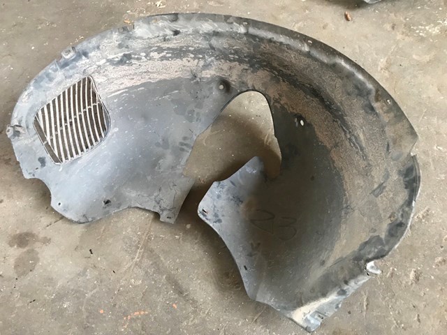 Локер передний левый 7L6809961F VAG