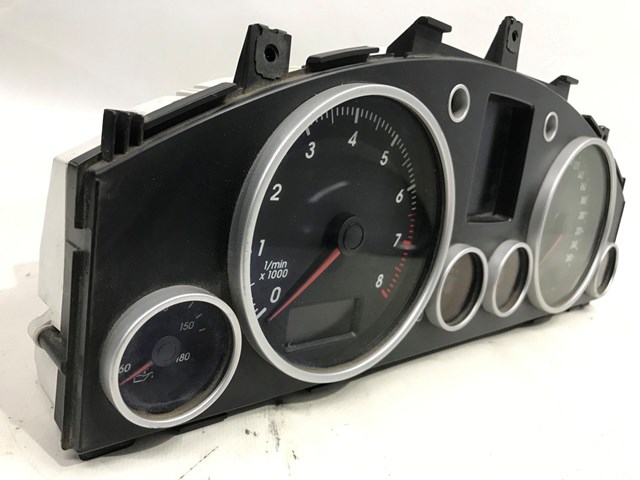 Щиток приборов 7L6920870 VAG