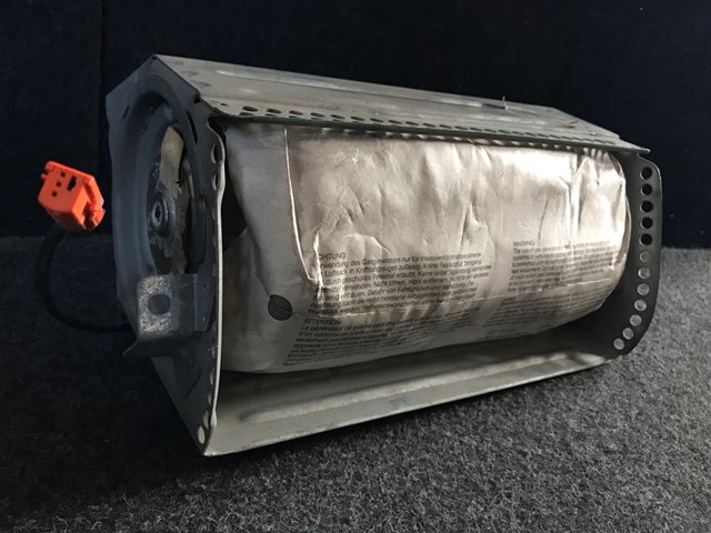 VAG 8D0880201 Подушка безопасности (AIRBAG) пассажирская в наличии Запорожье