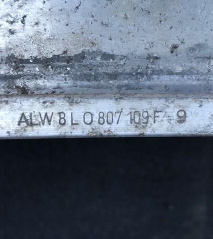 VAG 8L0807109F Усилитель бампера переднего в наличии Черновцы