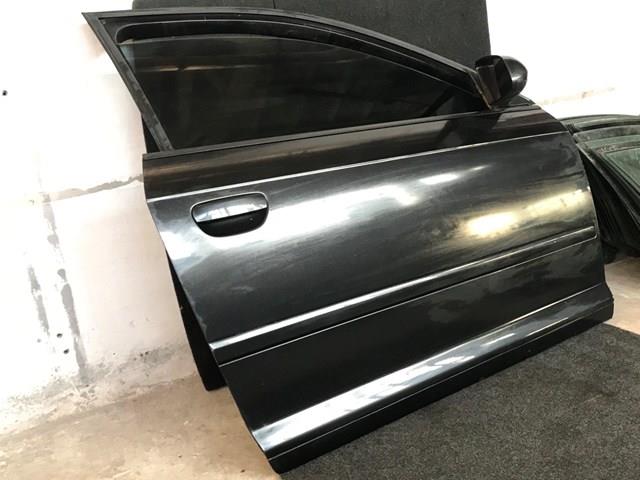 VAG 8P3831052D Дверь передняя правая в наличии Чернигов