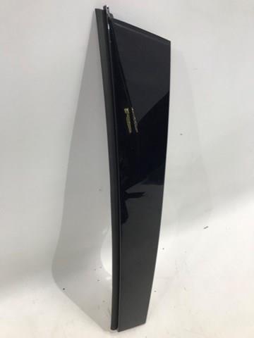8W0839902 VAG купить в Ужгород