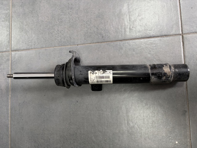 Амортизаторы передние 31316862171 BMW