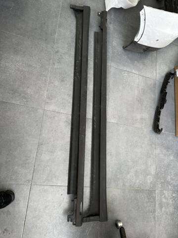 Накладка наружняя (молдинг) порога, правый 51127488232 BMW