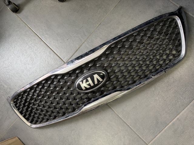 Решетка радиатора 86350C6000 HYUNDAI
