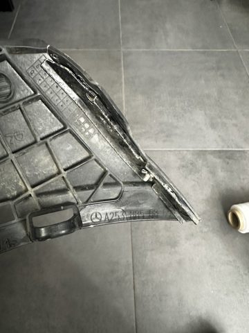 A2538850865 MERCEDES Кронштейн бампера переднего правый купить в Полтава
