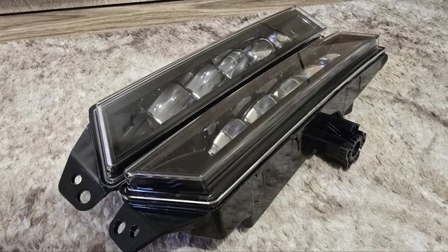 33900TMET01 HONDA Фара противотуманная правая купить в Кривой Рог