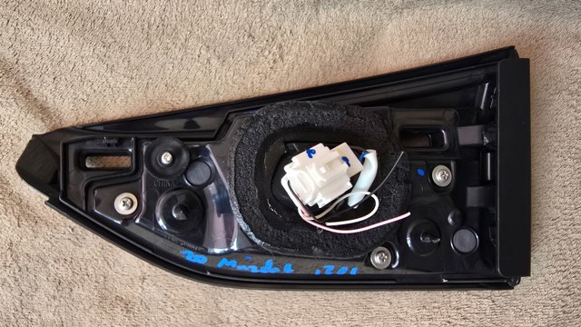 GRF5513G0B MAZDA Фонарь задний левый внутренний купить в Николаев