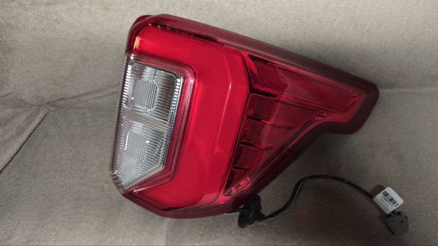 LB5Z13404A FORD Фонарь задний правый купить в Ирпень