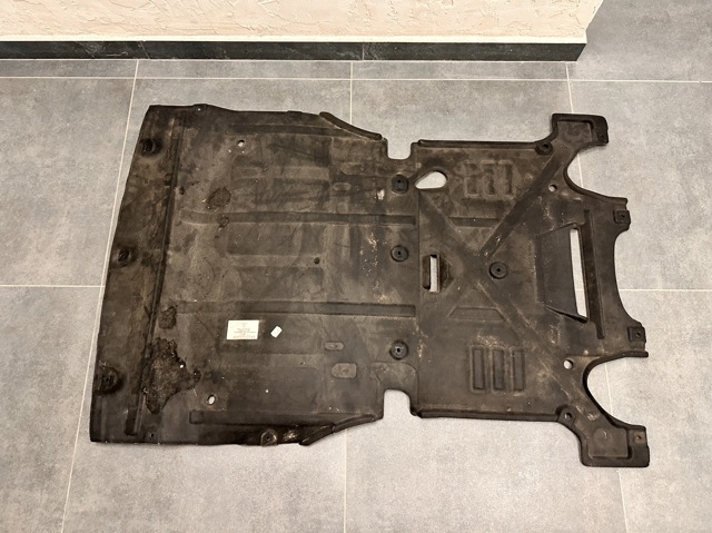PORSCHE 95B863823H в наличии Полтава