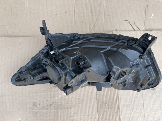 260102734R RENAULT Фара правая купить в Каменское