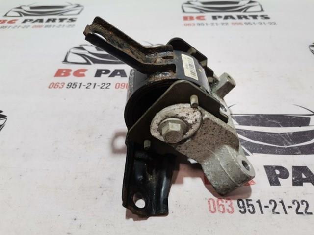 Подушка двигателя 05105489AI CHRYSLER