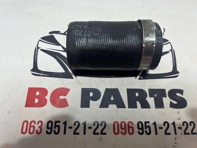 Патрубок интеркуллера 144635CA0A NISSAN
