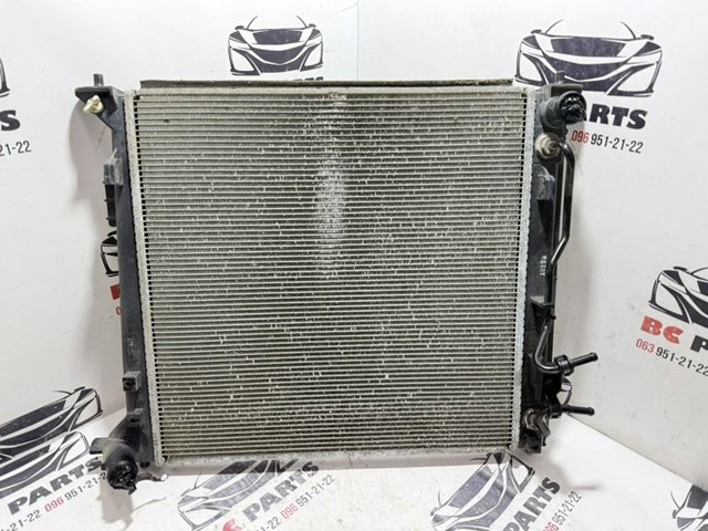 Радиатор системы охлаждения двигателя 25310D7100 HYUNDAI