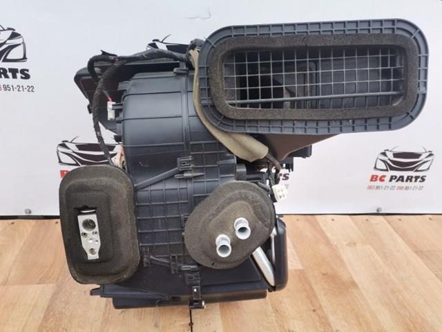 Корпус печки в сборе 272104BU0A NISSAN