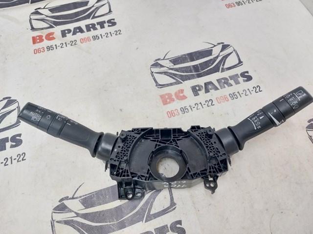 Переключатель подрулевой, левый 35255TVAX31 HONDA
