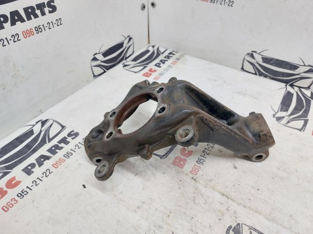 Цапфа поворотная правая 400144BA0A NISSAN