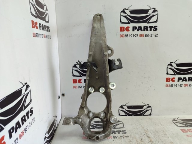 Цапфа поворотного кулака 400154GA0A NISSAN